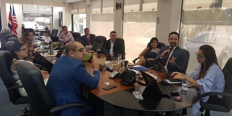 Afiliados conocen los beneficios del CONAFAC