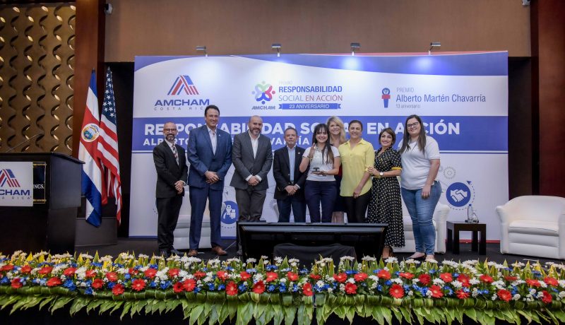 AmCham premió programas referentes de responsabilidad social empresarial