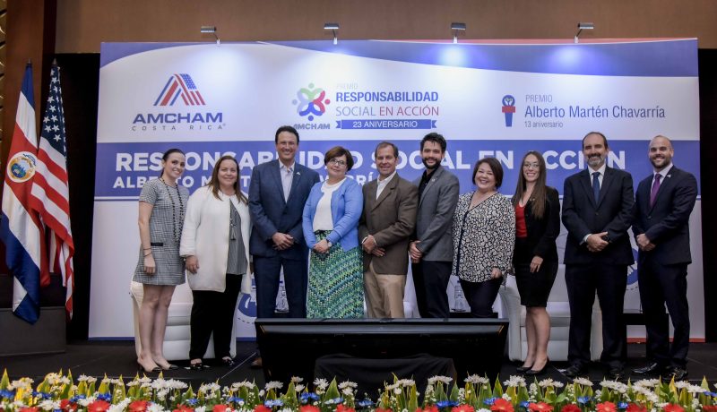 AmCham premió programas referentes de responsabilidad social empresarial